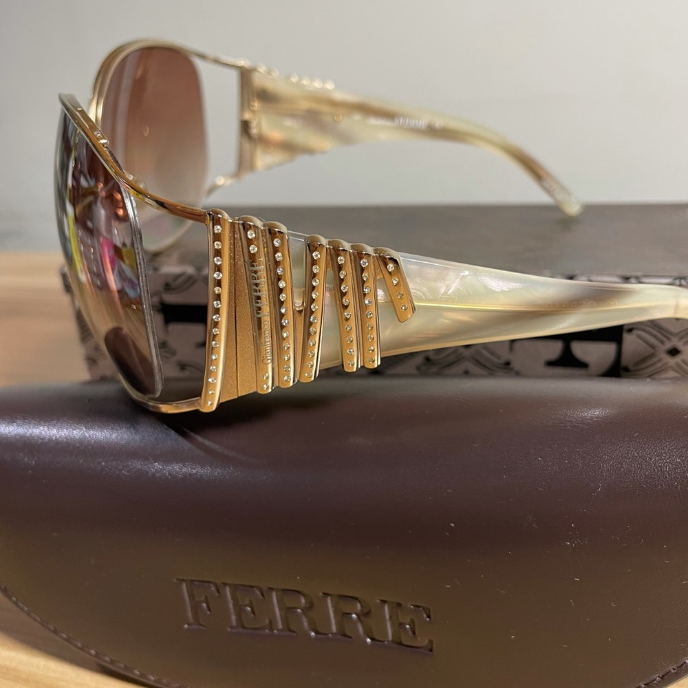 Gian Franco Ferre Shield Wrap Rhinestone Accent Shell GF88406 Luxury sunglasses